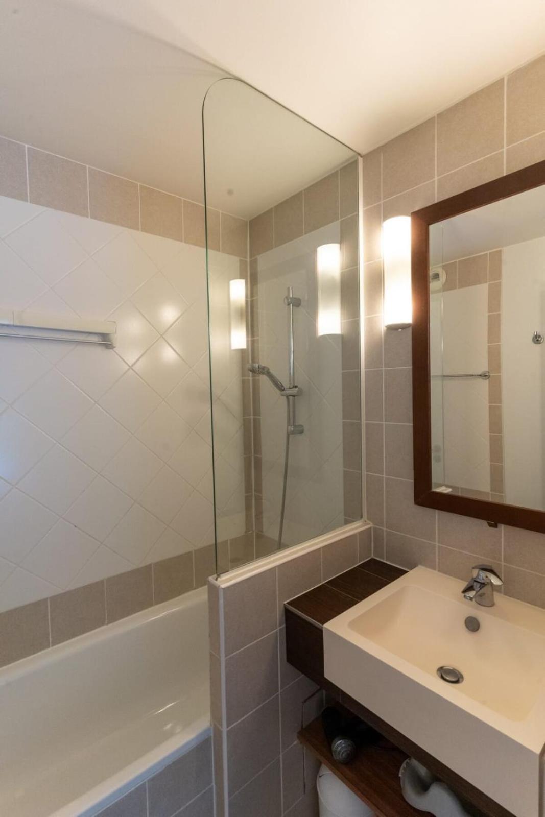 Beautiful Flat With Swimming Pool Tennis Court And Private Car Parking 09 Le Touquet Екстериор снимка