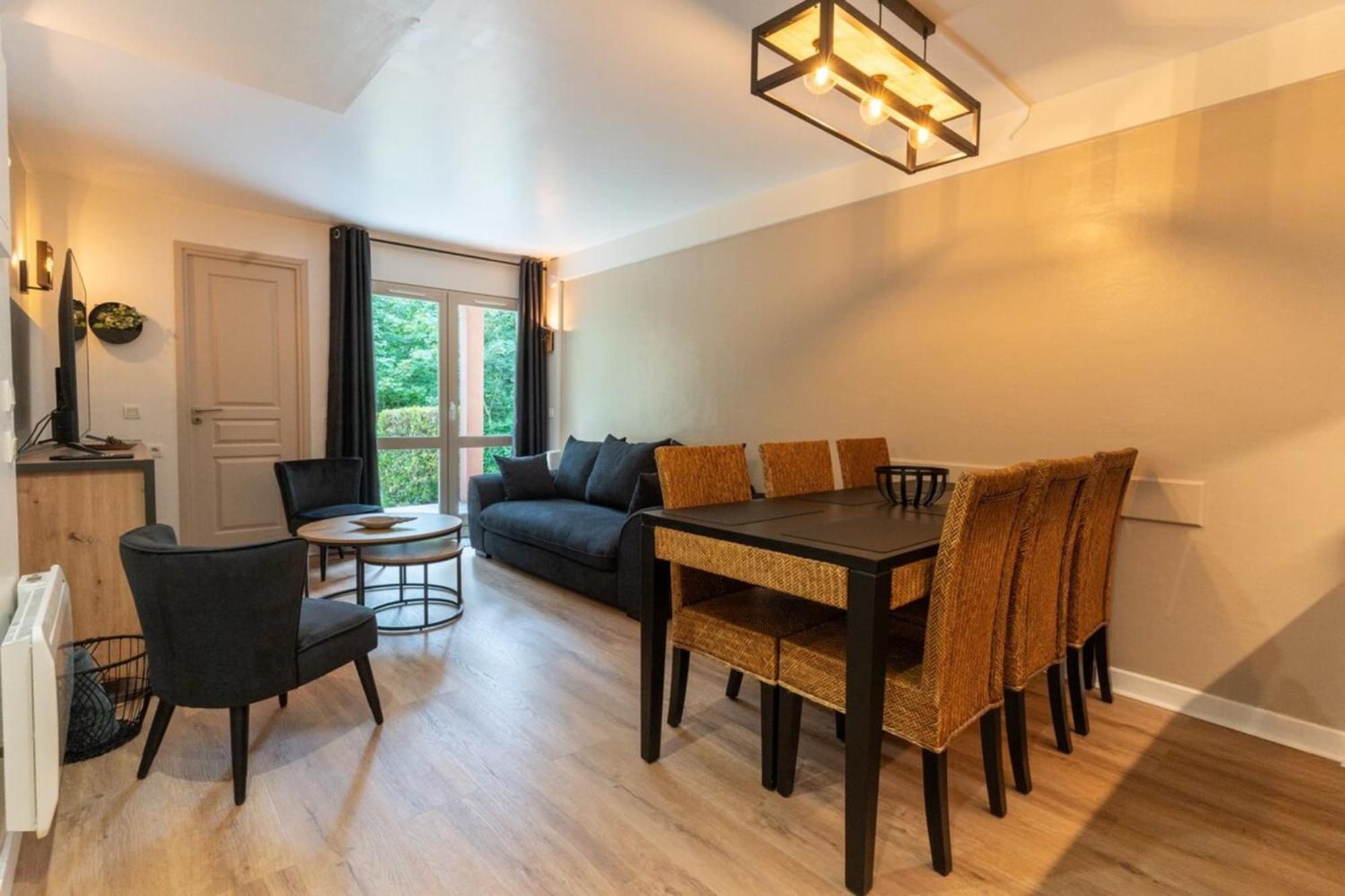 Beautiful Flat With Swimming Pool Tennis Court And Private Car Parking 09 Le Touquet Екстериор снимка